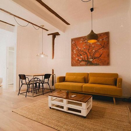 Charming Design Apartment Reina Sofia マドリード エクステリア 写真