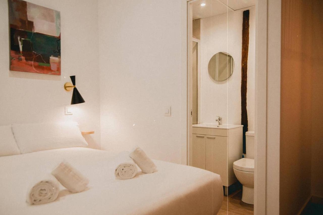 Charming Design Apartment Reina Sofia マドリード エクステリア 写真